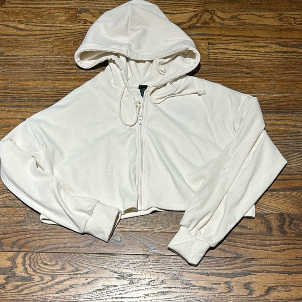New Soft Cozy Cream Cropped Hoodie - Picture 3 of 7